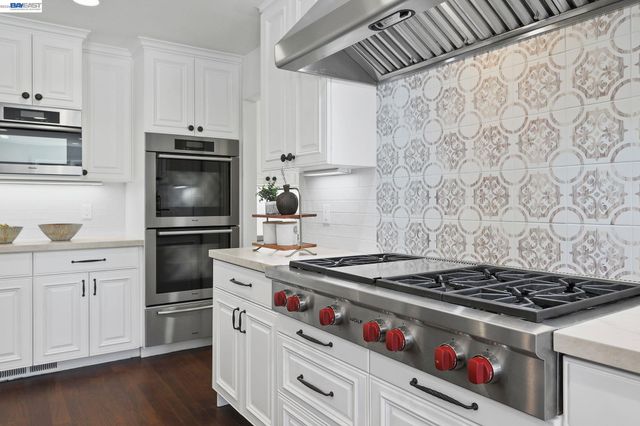 252 Livorna Heights Road, Alamo, CA 94507