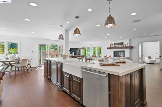 252 Livorna Heights Road, Alamo, CA 94507