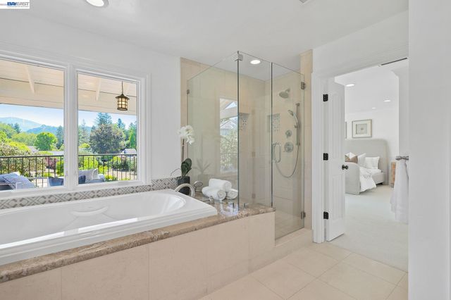 252 Livorna Heights Road, Alamo, CA 94507