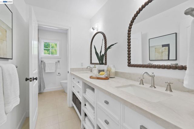 252 Livorna Heights Road, Alamo, CA 94507