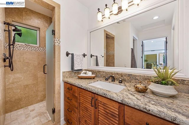 252 Livorna Heights Road, Alamo, CA 94507