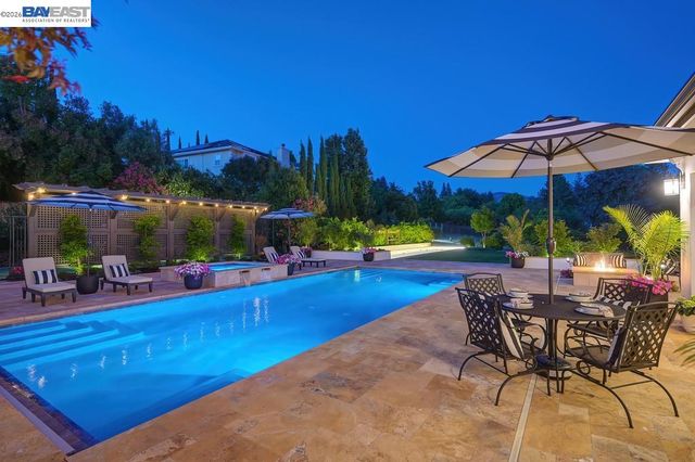 252 Livorna Heights Road, Alamo, CA 94507
