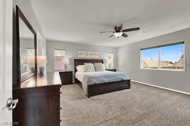 10521 Sparks Summit Lane, Las Vegas, NV 89166