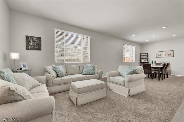 10521 Sparks Summit Lane, Las Vegas, NV 89166