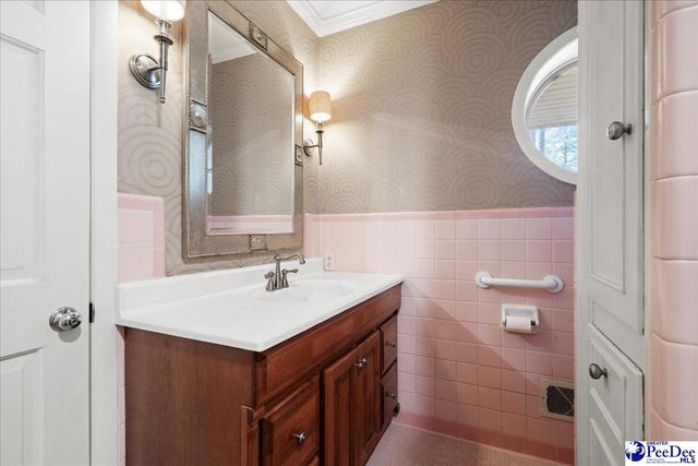 1018 Santee Dr., Florence, SC 29501