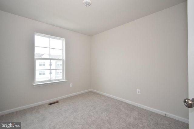 99 GRAY SILVER RD, Inwood, WV 25428
