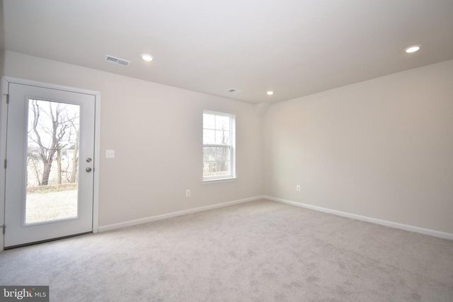 99 GRAY SILVER RD, Inwood, WV 25428