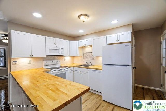 3280 Red Run Road, Coolbaugh Twp, PA 18346