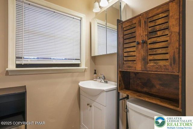 3280 Red Run Road, Coolbaugh Twp, PA 18346