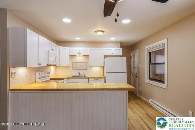 3280 Red Run Road, Coolbaugh Twp, PA 18346