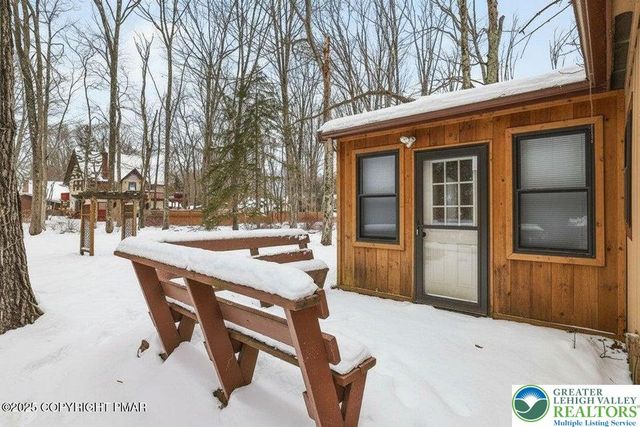 3280 Red Run Road, Coolbaugh Twp, PA 18346