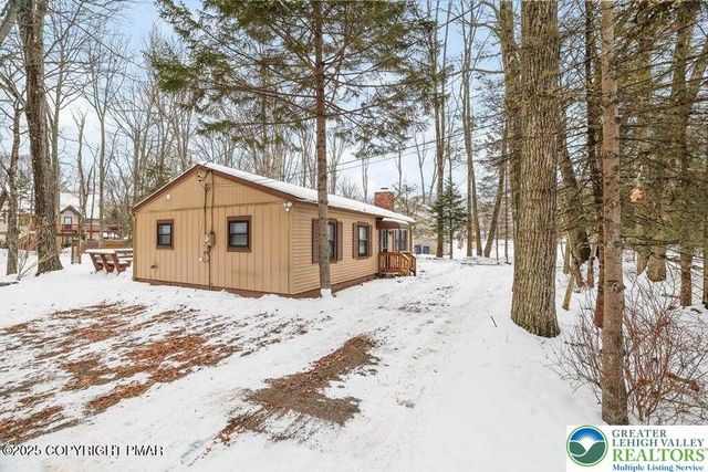 3280 Red Run Road, Coolbaugh Twp, PA 18346