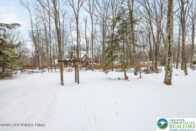 3280 Red Run Road, Coolbaugh Twp, PA 18346