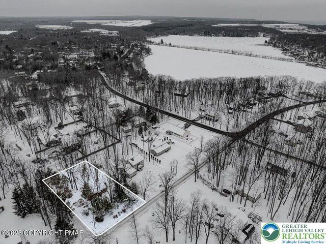 3280 Red Run Road, Coolbaugh Twp, PA 18346