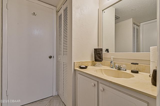 3051 S Atlantic Ave Apt 505, Daytona Beach Shores, FL 32118