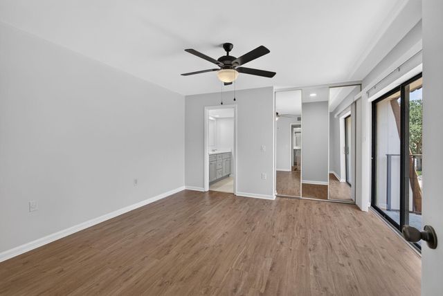 185 Charter Way, West Palm Beach, FL 33407