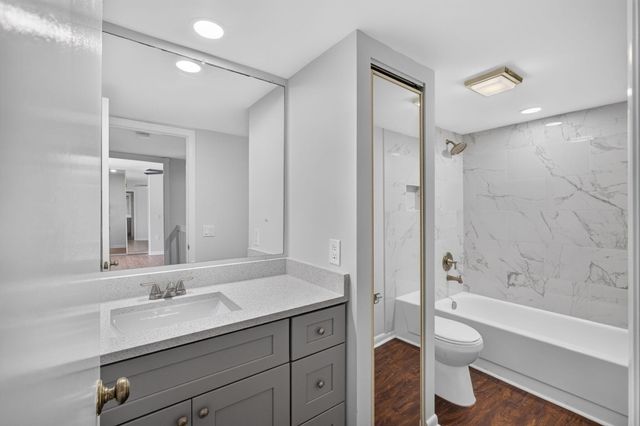 185 Charter Way, West Palm Beach, FL 33407