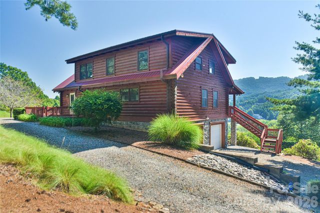 27 Winn Drive, Leicester, NC 28748