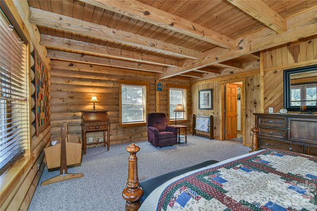 27 Winn Drive, Leicester, NC 28748