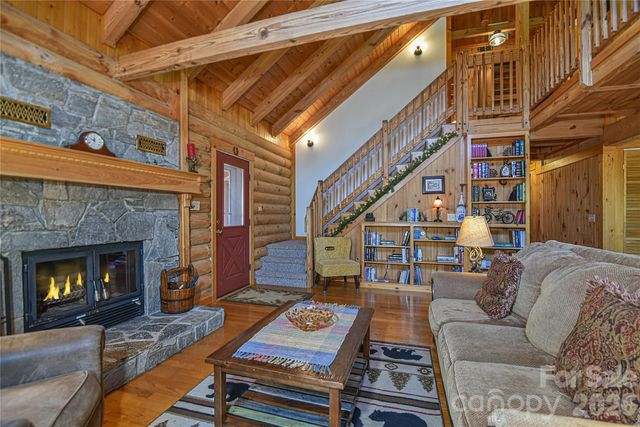 27 Winn Drive, Leicester, NC 28748
