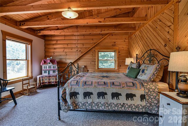 27 Winn Drive, Leicester, NC 28748