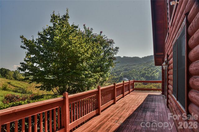27 Winn Drive, Leicester, NC 28748