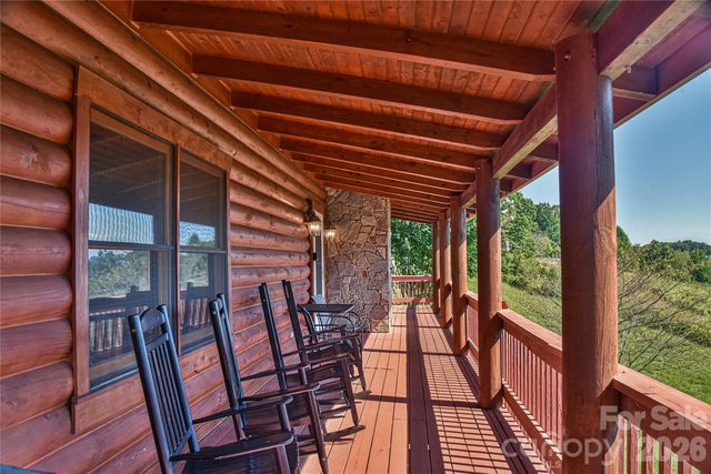 27 Winn Drive, Leicester, NC 28748