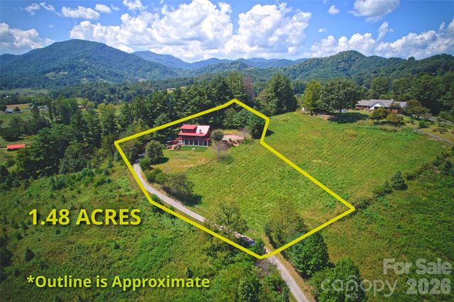 27 Winn Drive, Leicester, NC 28748
