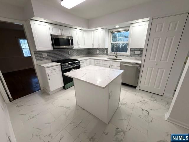 225 Hillside Avenue, Allendale, NJ 07401