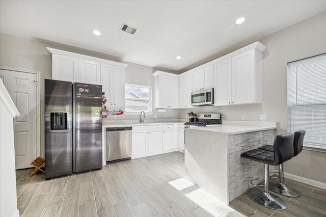 9713 Beckley Street, Houston, TX 77088