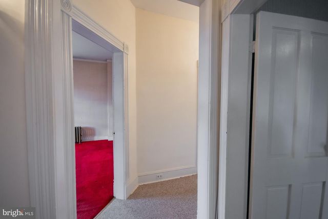 529 S GEORGE ST, Charles Town, WV 25414