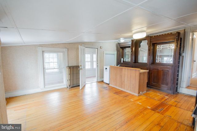 529 S GEORGE ST, Charles Town, WV 25414