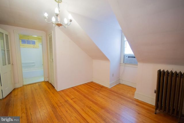 529 S GEORGE ST, Charles Town, WV 25414