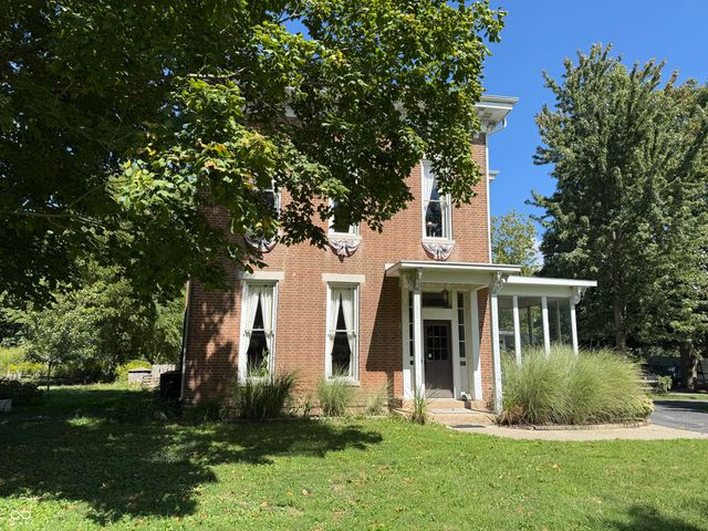 2710 E State Road 32, Crawfordsville, IN 47933