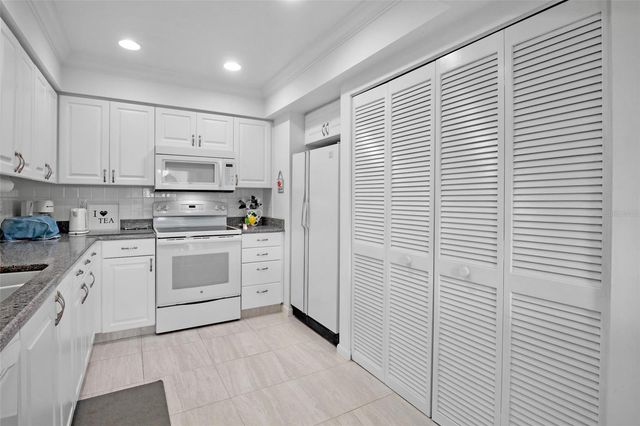 5190 MARSH FIELD LANE 94, Sarasota, FL 34235