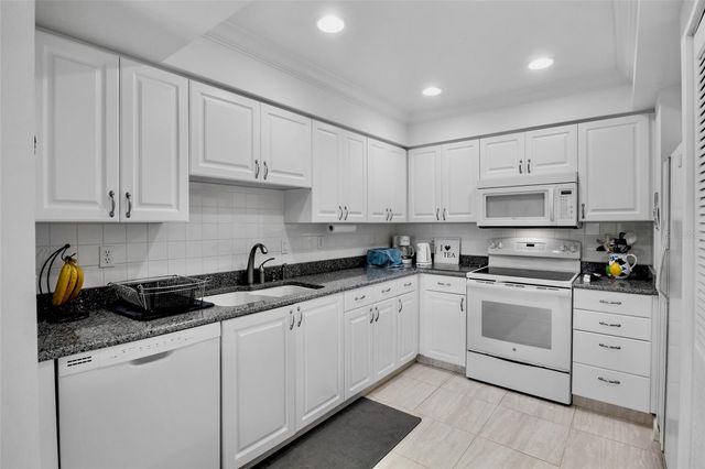 5190 MARSH FIELD LANE 94, Sarasota, FL 34235