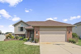 300 W 128th Place, Crown Point, IN 46307