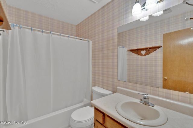 9123 Sedgley Drive, Wilmington, NC 28412