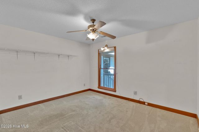 9123 Sedgley Drive, Wilmington, NC 28412