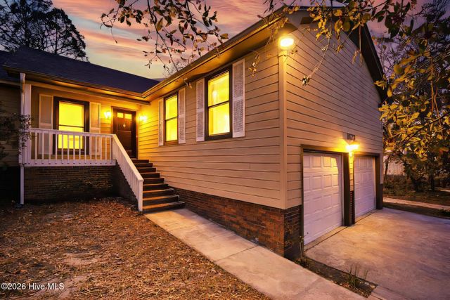 9123 Sedgley Drive, Wilmington, NC 28412