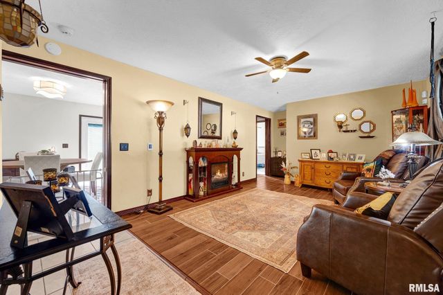 2127 W DAKOTA Street, West Peoria, IL 61604