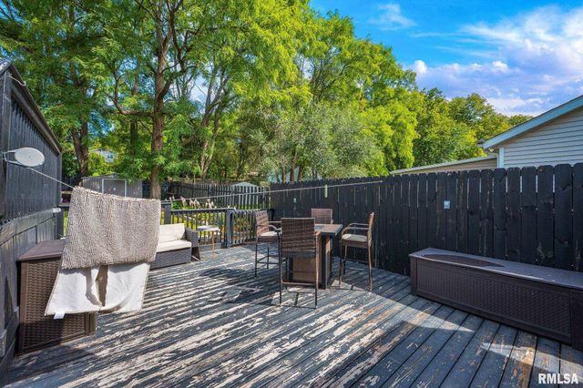 2127 W DAKOTA Street, West Peoria, IL 61604