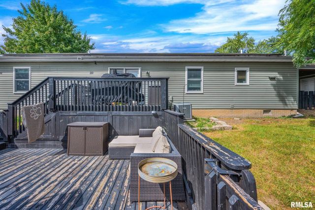 2127 W DAKOTA Street, West Peoria, IL 61604
