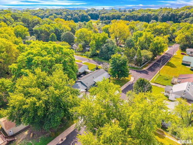 2127 W DAKOTA Street, West Peoria, IL 61604