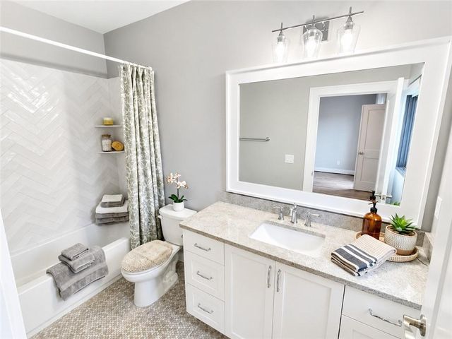 2522 Appleden Place 6, Atlanta, GA 30319