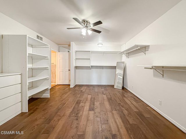 10111 Oak Park Avenue, Northridge, CA 91325