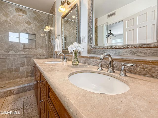 10111 Oak Park Avenue, Northridge, CA 91325