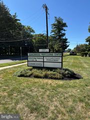 1 NAMI LA #6, Hamilton, NJ 08619