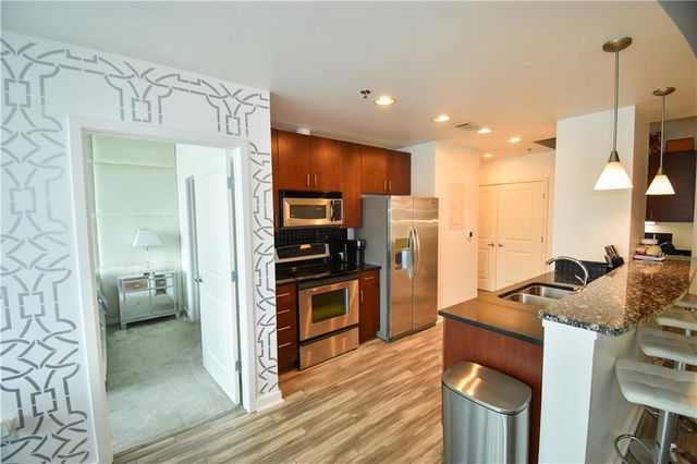 250 Pharr NE Road 1103, Atlanta, GA 30305