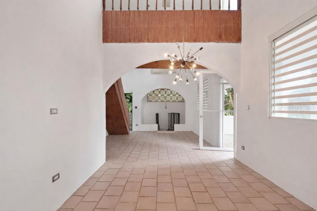 Image 4 of property listing at BO. ZARZAL COMUNIDAD CANDAL, CALLE 15 67-A, Rio Grande, PR 00745